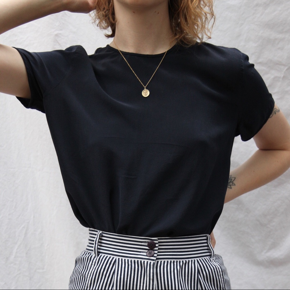 Vintage navy silk short sleeve boxy top